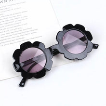 Load image into Gallery viewer, Flower Sunglasses for Kids and Toddlers, Eyewear for Babies, Child Sunglasses.
