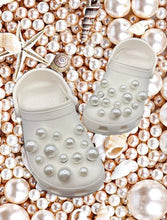 Load image into Gallery viewer, Crocs High Quality Pearl 28pcs Charms. Suitable for adults and kids. Pearl Charms for Crocs.
